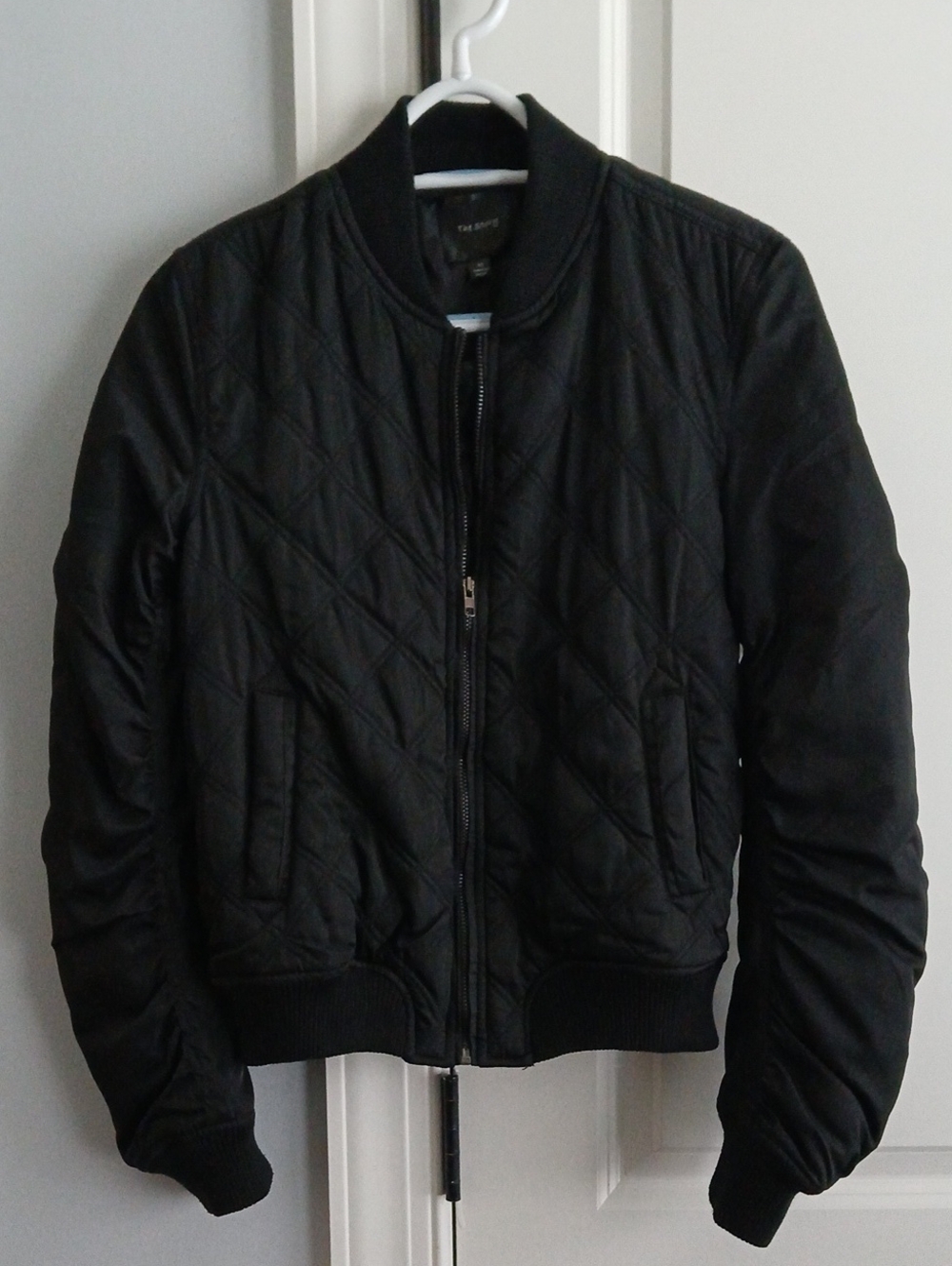 Women's Black Quilted Bomber Jacket - Tailored Casual Layer
